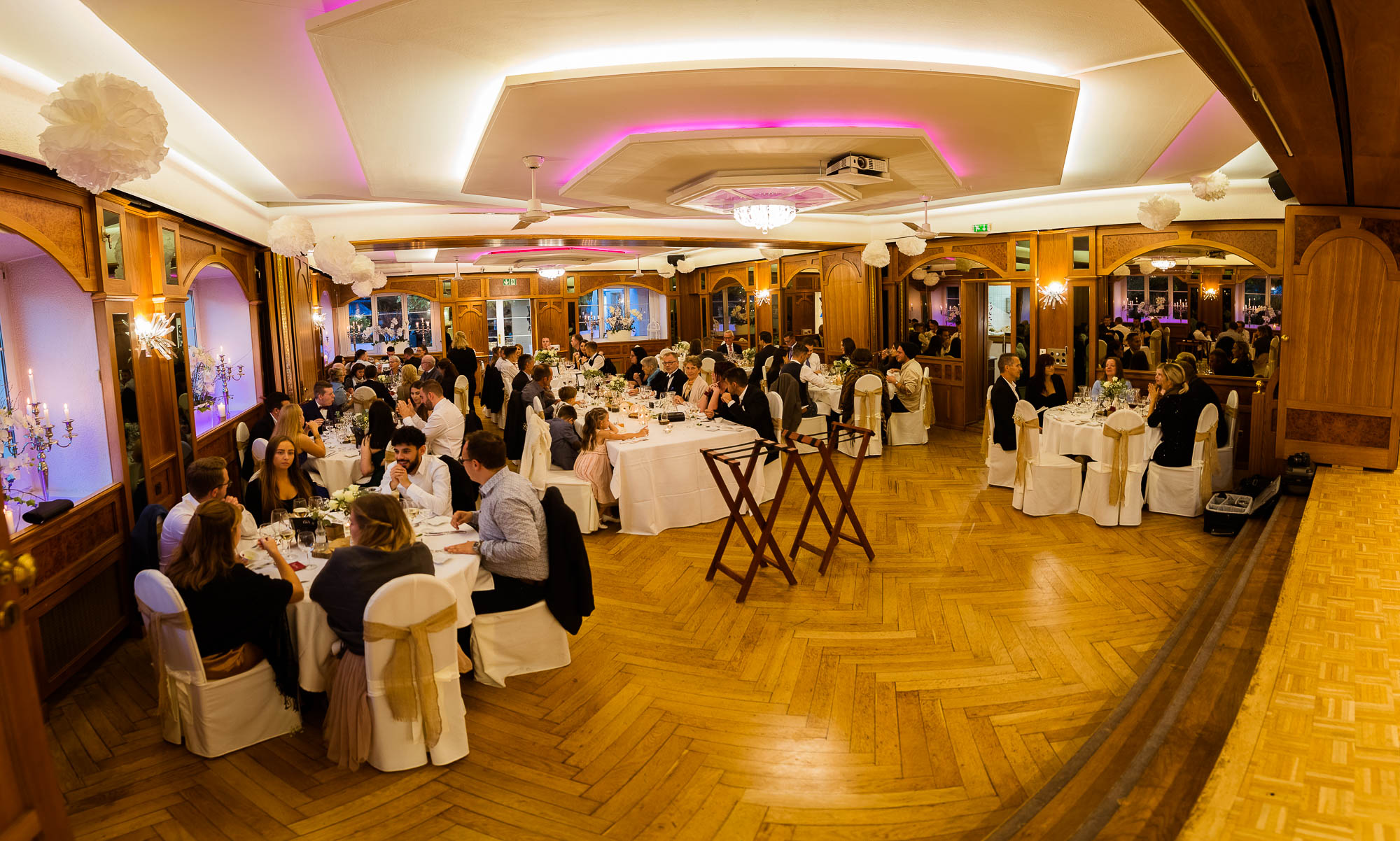 Export x3 1DX27792 Pano Hochzeit 2019 Tatjana und Hermann